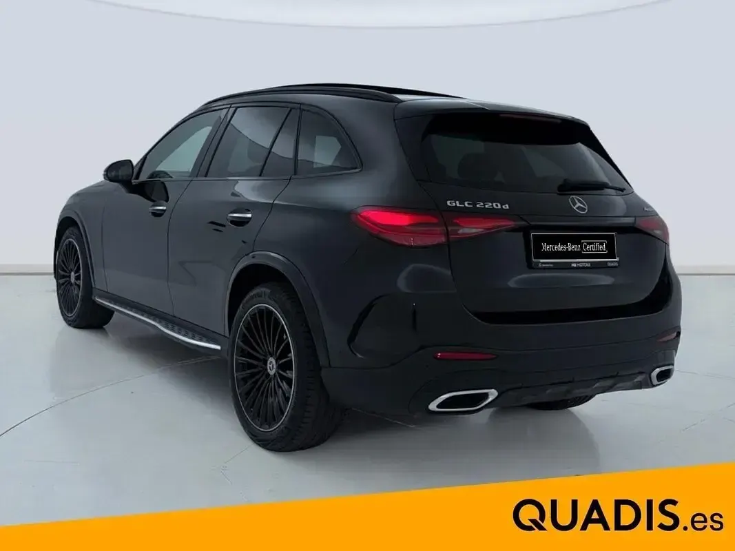 Usado Mercedes GLC220 197 CV (144 kW) 2023 Negro SUV