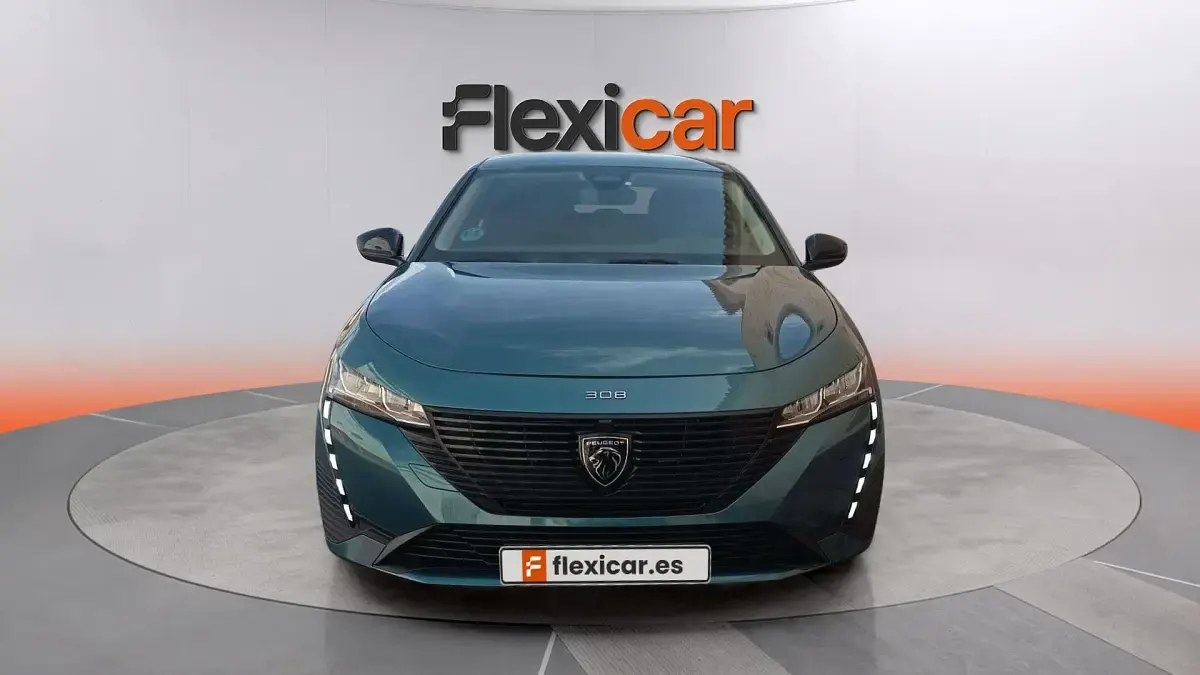 Usado Peugeot 308 SW Active 131 CV (96 kW) 2023 Verde Familiar