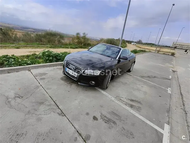 Usado Audi A5 Cabriolet 190 CV (139 kW) 2011 Negro Descapotable
