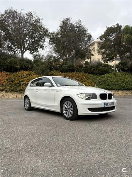 Blanco Usado 2009 BMW 116 Utilitario | 7800 € (Precio justo) - Imagen 1/4