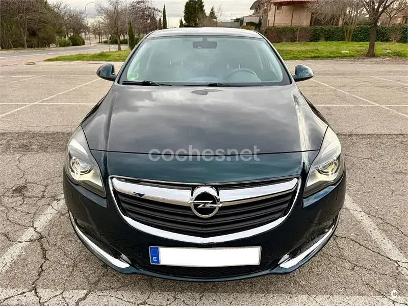 Usado Opel Insignia Sportive 170 CV (125 kW) 2016 Blanco Berlina
