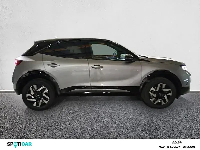 Nuevo Opel Mokka 146 CV (107 kW) 2026 Gris / plata SUV