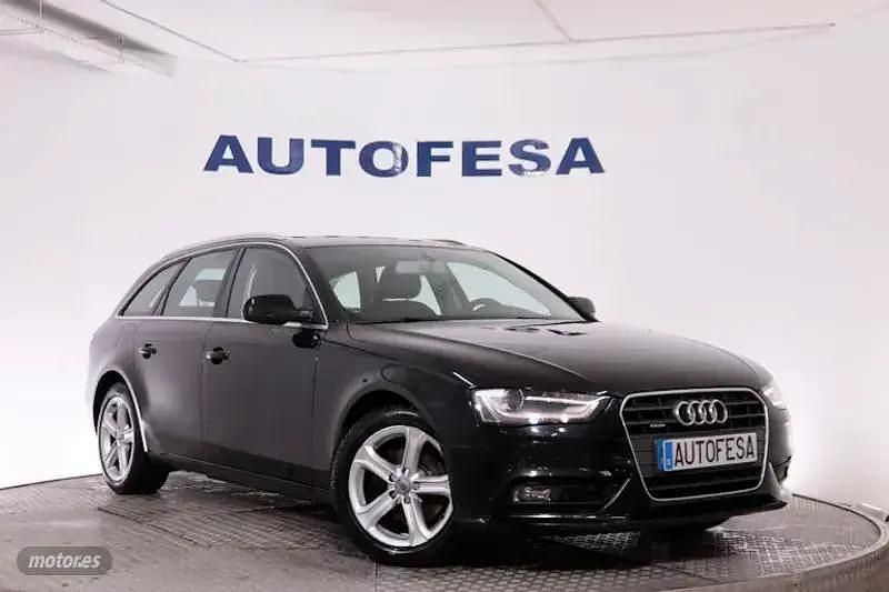 Usado Audi A4 190 CV (139 kW) 2015 Negro Familiar
