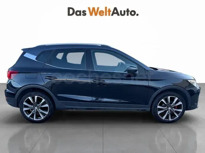 Usado Seat Arona FR 150 CV (110 kW) 2024 Negro SUV