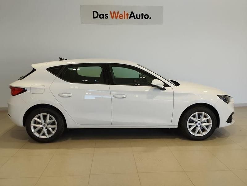 Usado Seat Leon Style 116 CV (85 kW) 2025 Otro Berlina