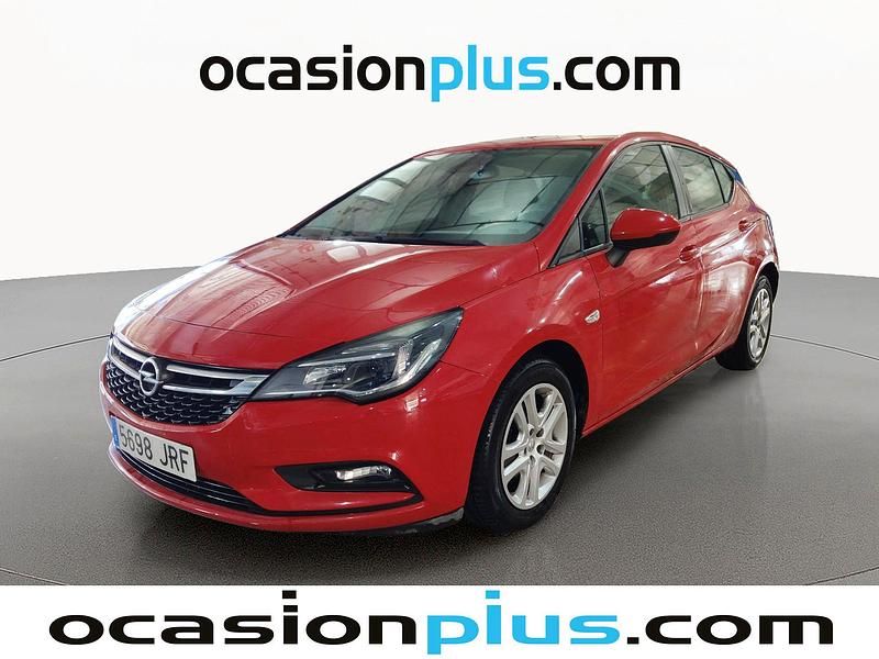 Rojo Usado 2016 Opel Astra Selective Utilitario | 8797 € (Precio justo) - Imagen 1/4