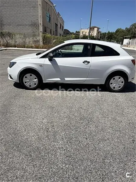 Usado Seat Ibiza SC Ecomotive 75 CV (55 kW) 2016 Blanco Utilitario