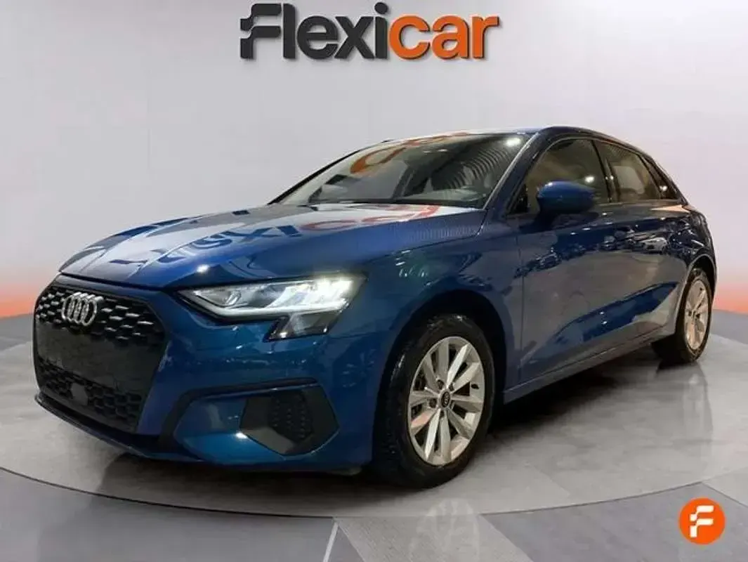 Usado Audi A3 Sportback 116 CV (85 kW) 2021 Azul Utilitario