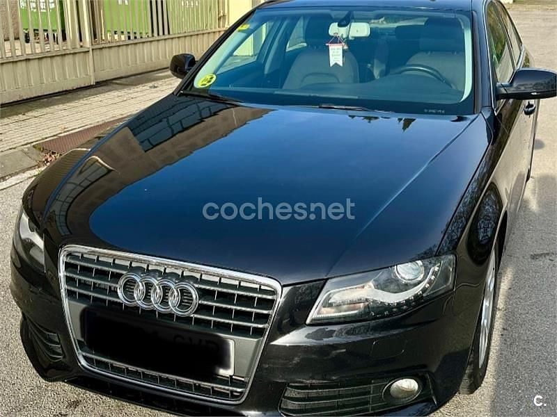 Negro Usado 2010 Audi A4 Berlina | 12.300 € (Caro) - Imagen 1/4