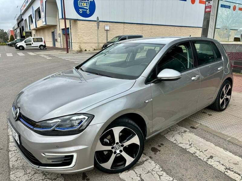Gris Usado 2020 VW e-Golf Utilitario | 19.499 € (Caro) - Imagen 1/4