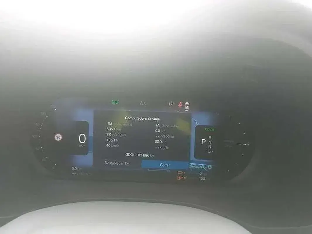 Używany Volvo XC60 R-Design 253 KM (186 kW) 2022 Szary SUV