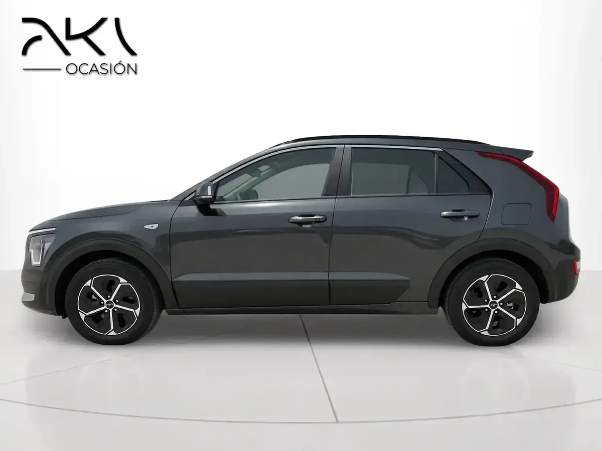 Usado Kia Niro 129 CV (94 kW) 2025 Gris SUV