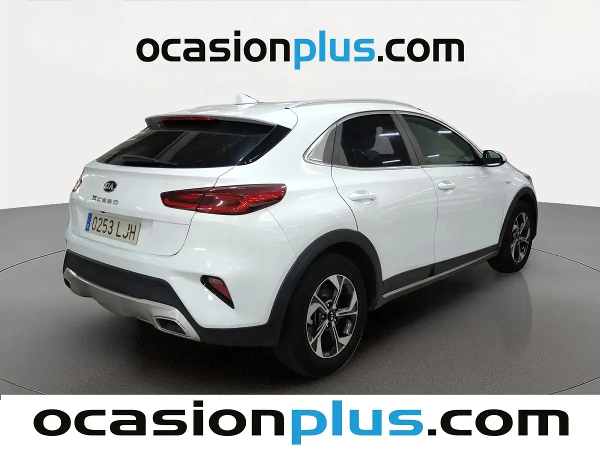 Usado Kia XCeed 120 CV (88 kW) 2020 Blanco SUV