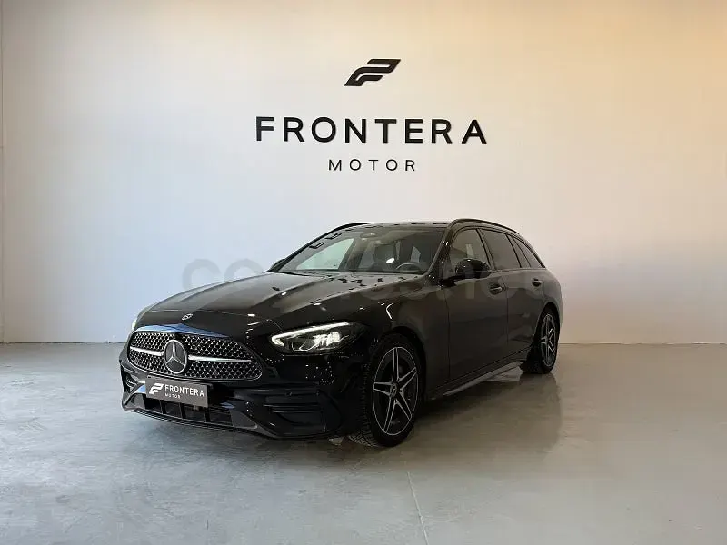 Usado Mercedes C220 200 CV (147 kW) 2022 Negro Familiar