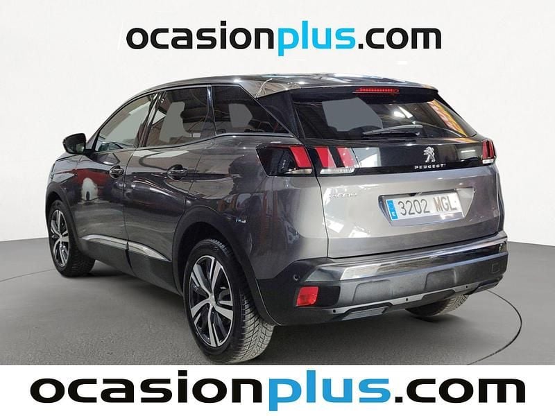 Usado Peugeot 3008 Allure 131 CV (96 kW) 2023 Gris SUV