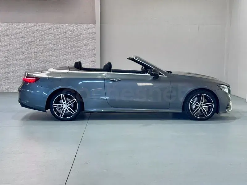 Usado Mercedes E400 340 CV (250 kW) 2018 Gris / plata Descapotable