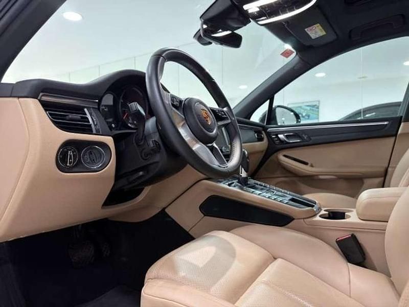 Usado Porsche Macan 245 CV (180 kW) 2021 Gris SUV