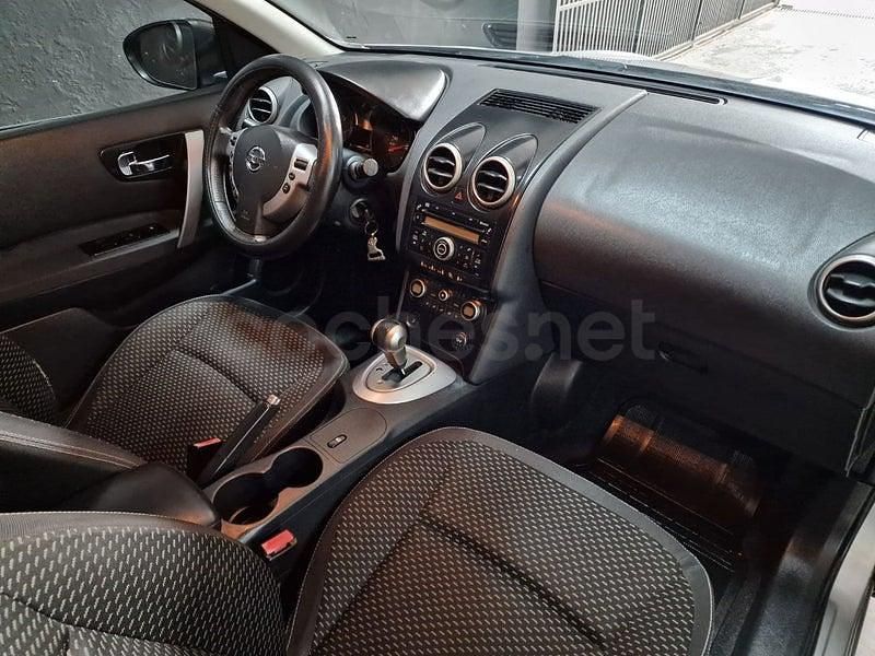 Usado Nissan Qashqai Visia 140 CV (102 kW) 2010 Gris / plata SUV