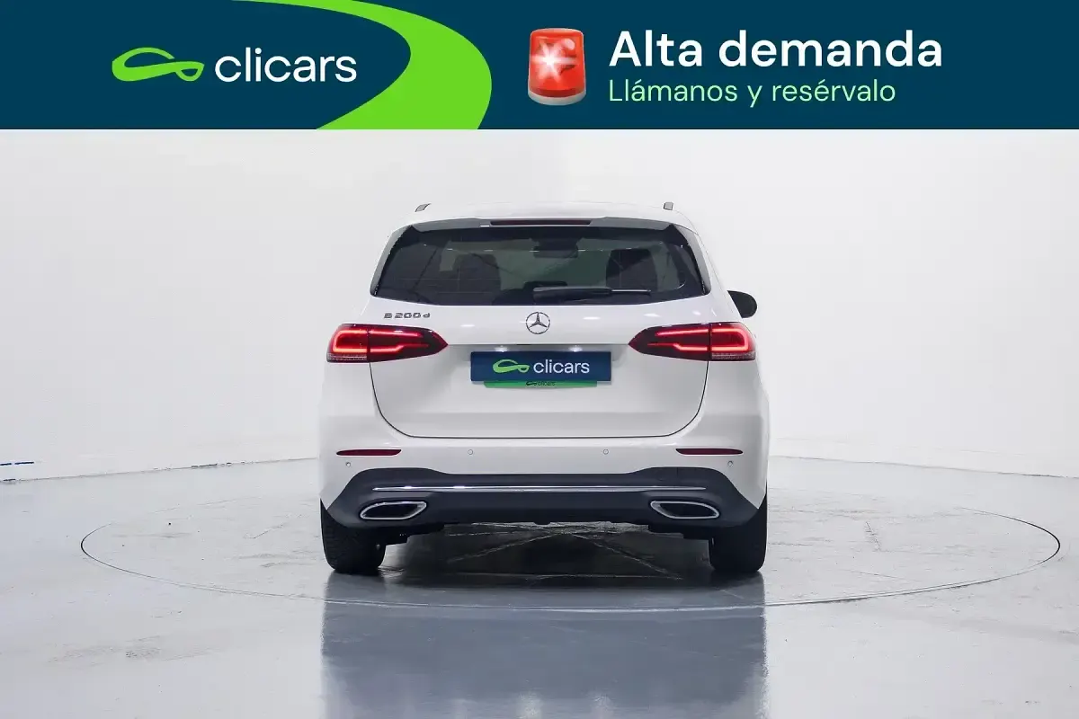 Käytetty Mercedes B200 150 HP (110 kW) 2019 Valkoinen Tila-auto