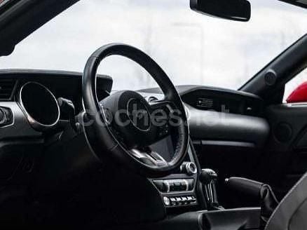 Usado Ford Mustang GT 450 CV (330 kW) 2021 Rojo Coupe