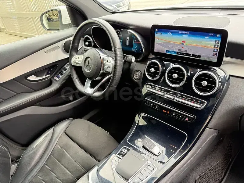 Usado Mercedes GLC220 194 CV (142 kW) 2020 Blanco SUV