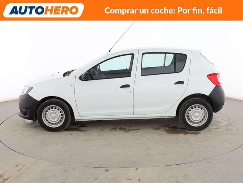 Usado Dacia Sandero Base 75 HP (55 kW) 2015 Branco Sedan