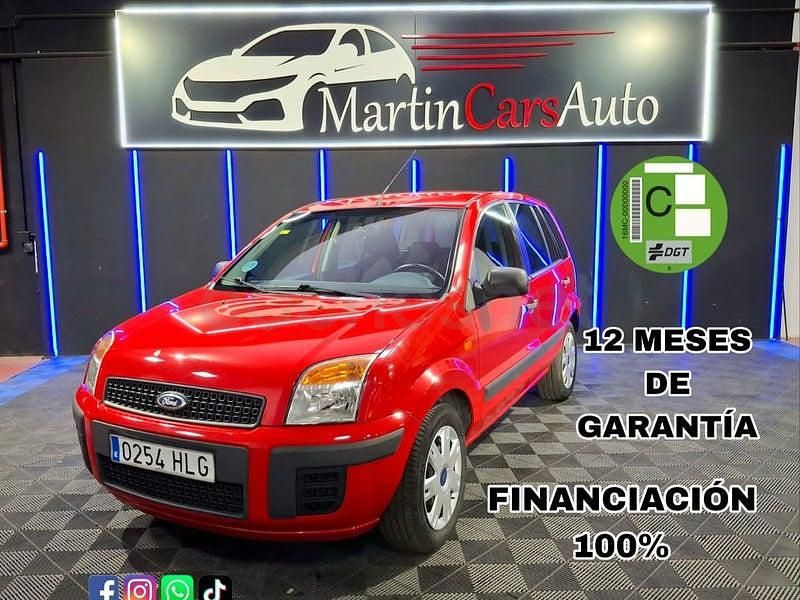 Usado Ford Fusion 80 CV (58 kW) 2012 Rojo Utilitario