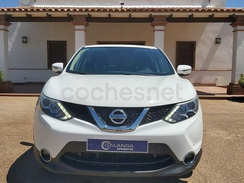 Usado Nissan Qashqai Acenta 130 CV (95 kW) 2016 Blanco SUV