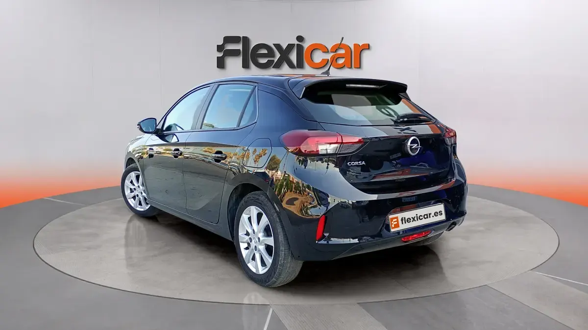 Usado Opel Corsa Ultimate 101 CV (74 kW) 2022 Negro Utilitario