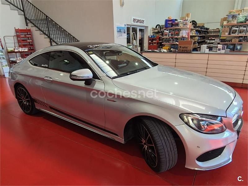Usado Mercedes C220 170 CV (125 kW) 2018 Gris / plata Coupe