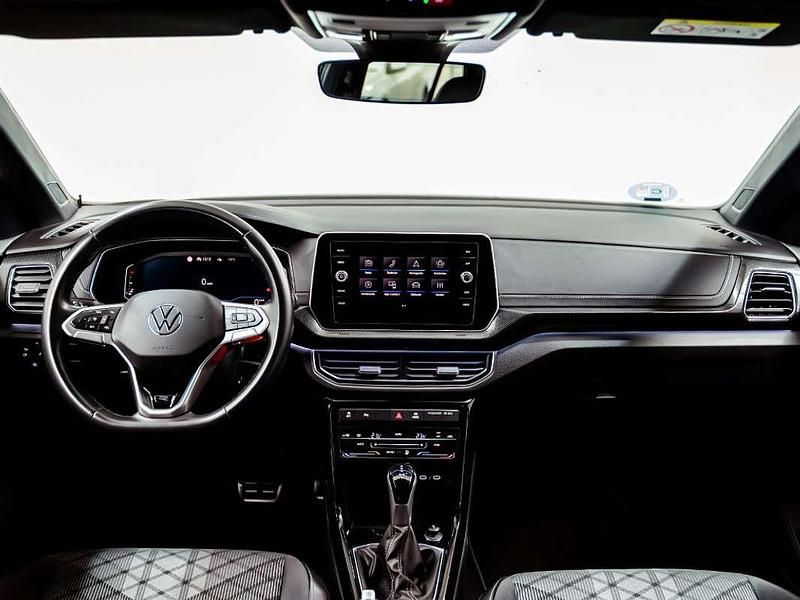 Usado VW T-Cross R-line 116 CV (85 kW) 2024 Negro SUV