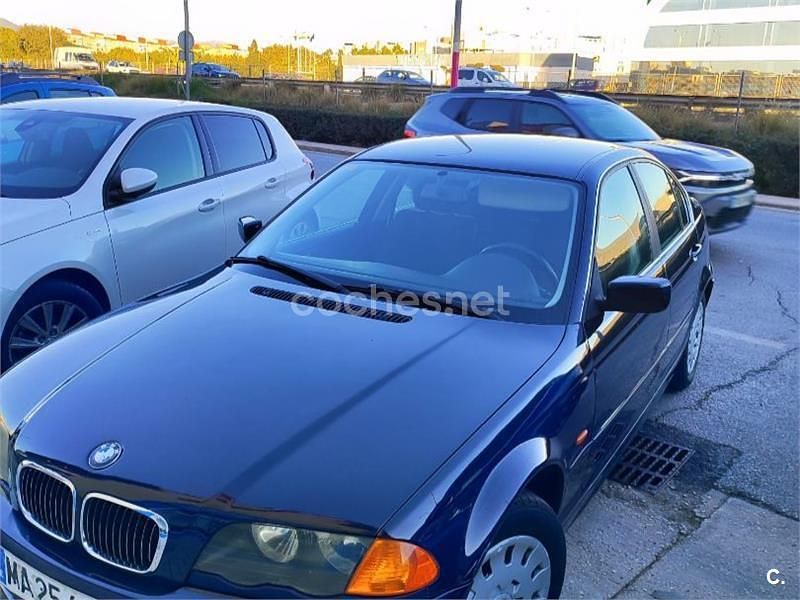 Usado BMW 320 150 CV (110 kW) 1999 Azul Berlina