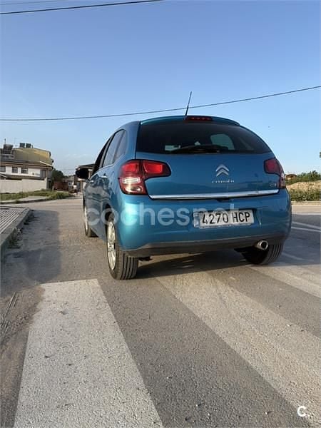 Usado Citroën C3 Exclusive 70 CV (51 kW) 2011 Azul Berlina