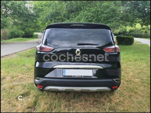 Usado Renault Espace Zen 160 CV (117 kW) 2015 Negro Monovolumen