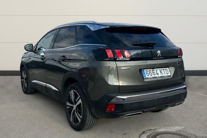 Usado Peugeot 3008 GT-line 131 CV (96 kW) 2019 Gris SUV