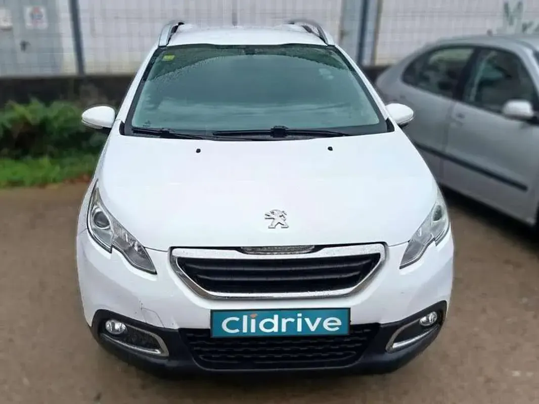 Käytetty Peugeot 2008 Active 92 HP (67 kW) 2014 Valkoinen Katumaasturi