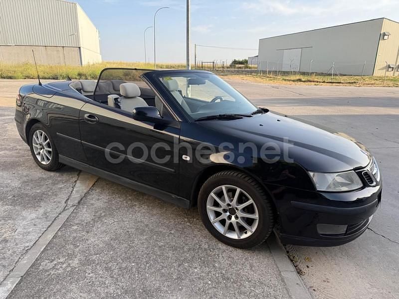 Negro Usado 2005 Saab 9-3 Cabriolet Linear Descapotable | 4400 € - Imagen 1/4