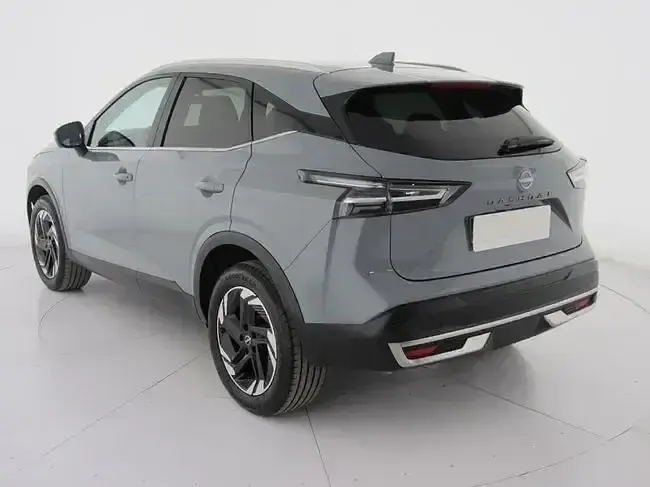 Ny Nissan Qashqai N-Connecta 158 HK (116 kW) 2026 Grå SUV