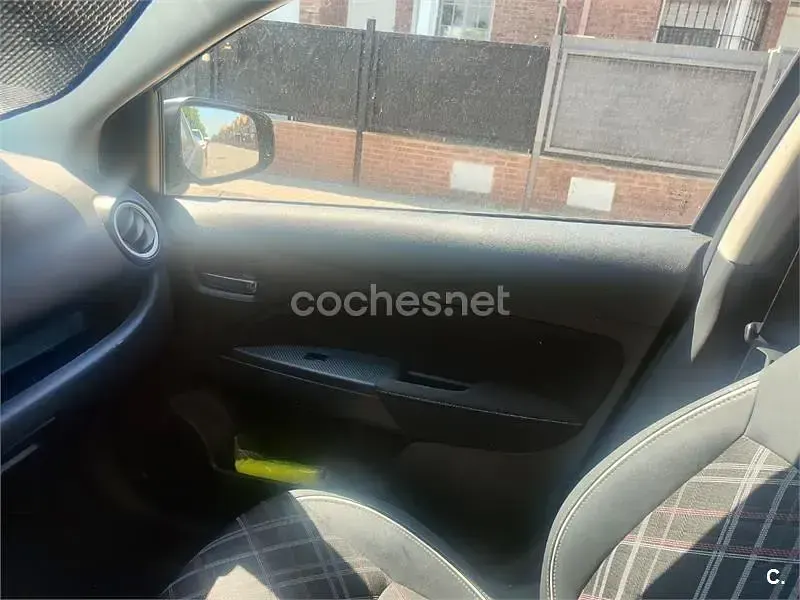 Usado Mitsubishi Space Star 71 CV (52 kW) 2023 Gris / plata Utilitario