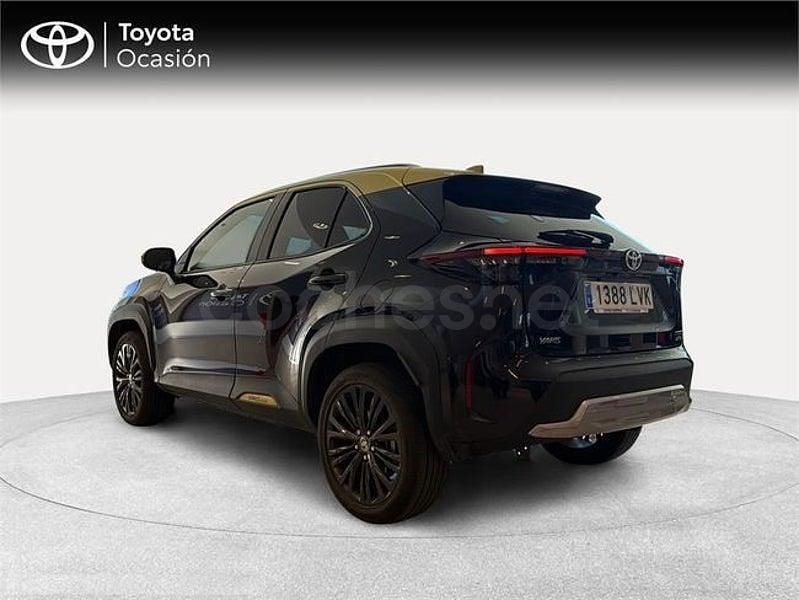 Usado Toyota Yaris Cross 116 CV (85 kW) 2021 Negro SUV
