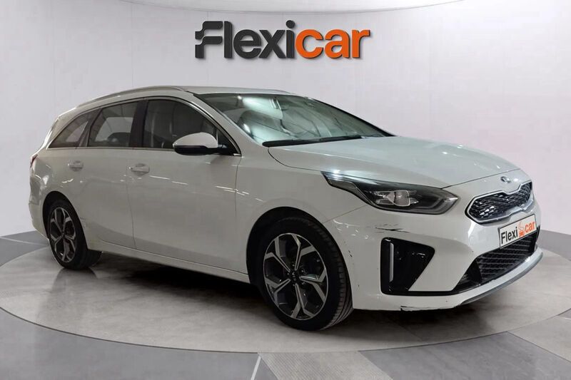 Blanco Usado 2021 Kia Ceed Utilitario | 12.990 € (Super precio) - Imagen 1/4