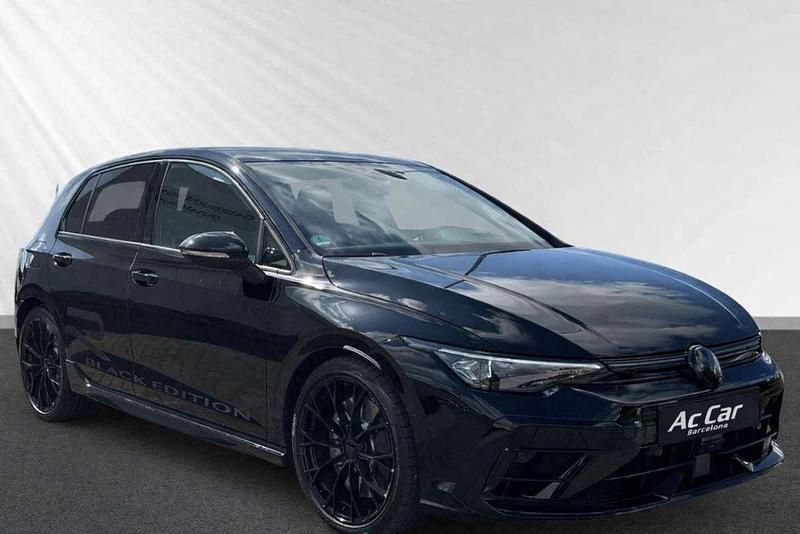 Usado VW Golf VIII R 333 CV (244 kW) 2025 Negro Familiar