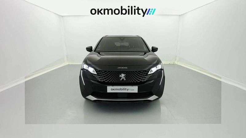 Usado Peugeot 3008 GT 300 CV (220 kW) 2022 Negro perla nera SUV