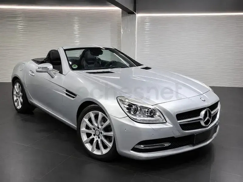 Usado Mercedes SLK250 204 CV (150 kW) 2011 Gris / plata Descapotable