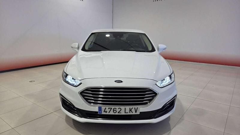 Usado Ford Mondeo Titanium 187 CV (137 kW) 2021 Blanco Berlina