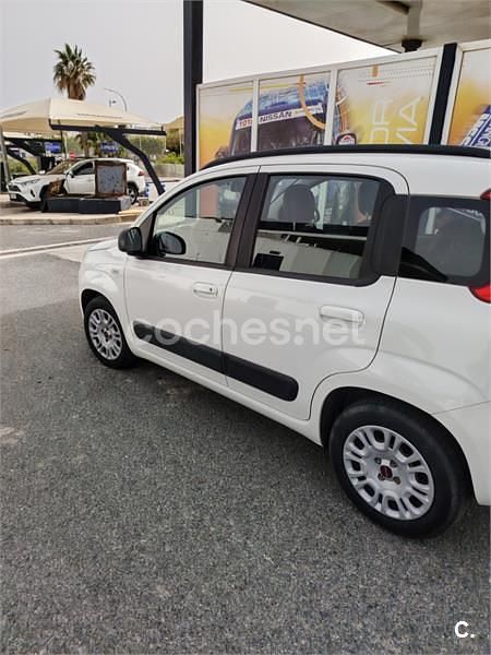 Usado Fiat Panda Easy 69 CV (50 kW) 2019 Blanco Utilitario