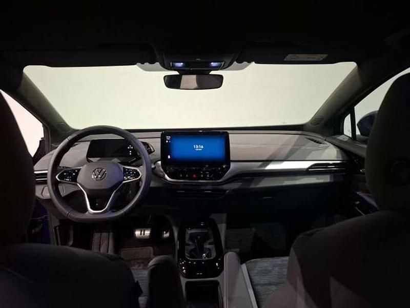 Usado VW ID.5 Pro 150 kW (204 CV) 2025 Azul SUV