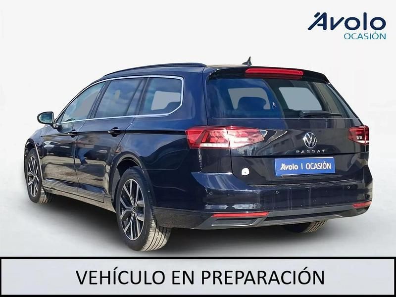 Usado VW Passat Executive 150 CV (110 kW) 2021