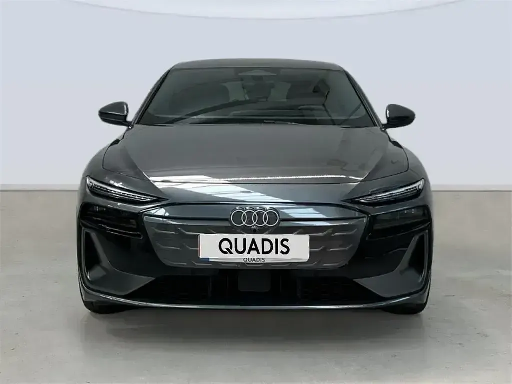 Nuevo Audi A6 e-tron S-Line 280 kW (381 CV) 2026 Gris Familiar
