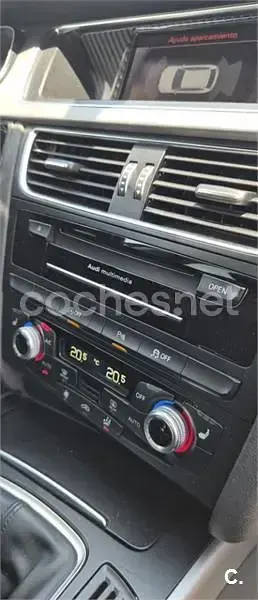 Usado Audi A4 136 CV (100 kW) 2015 Negro Familiar